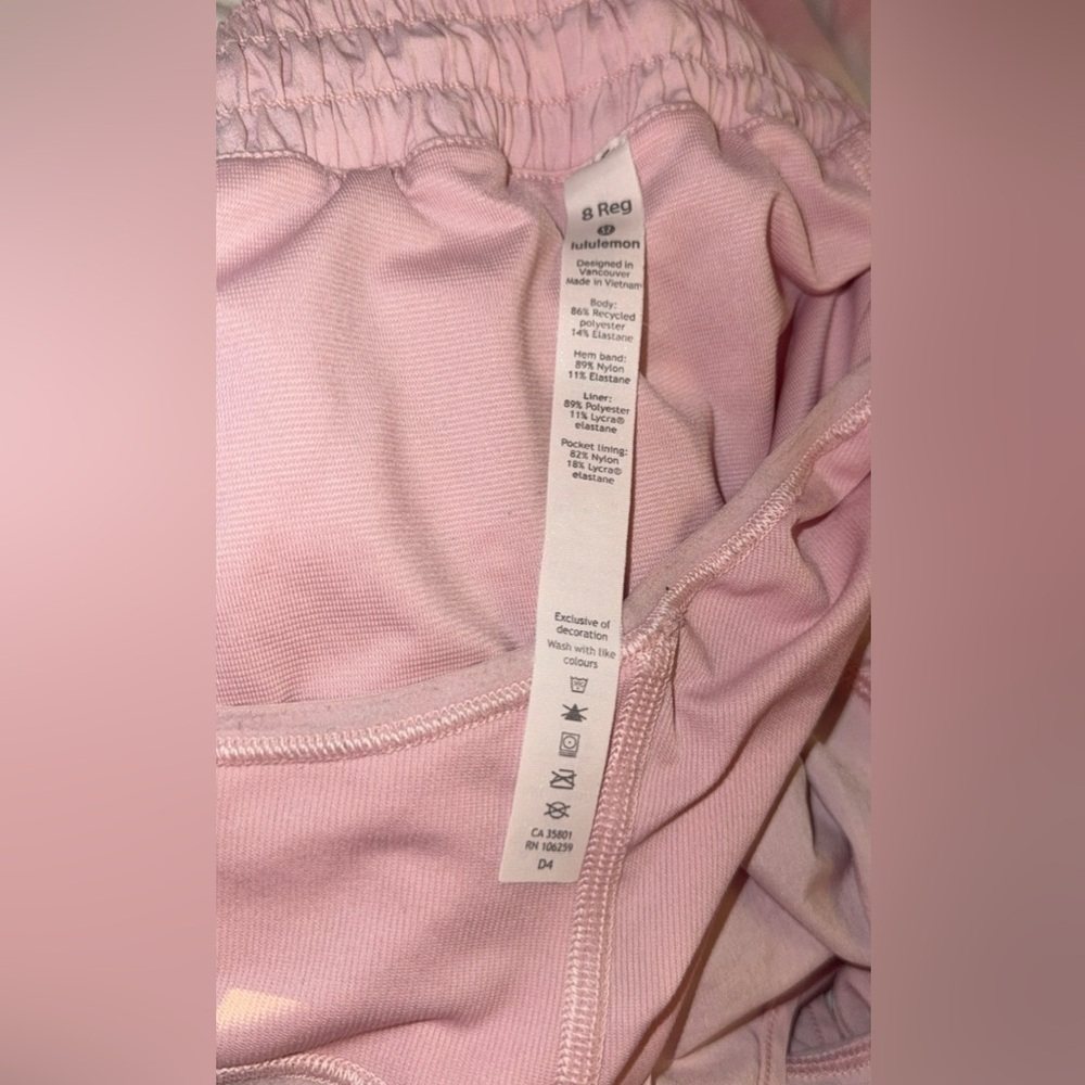 Lululemon Hotty Hot Shorts size 8 MIAMI PINK 2.5” Rare & Desired Discontinued - Picture 10 of 14
